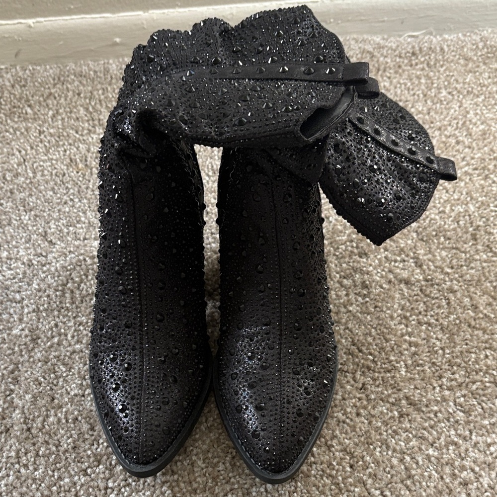 Chic Black Ankle Booties with Rhinestone Detailing